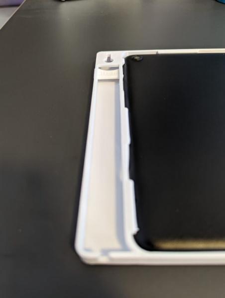 Preview: Wandhalterung für Amazon Fire HD 10 2023 (Gen 13) Preview: Wandhalterung für Amazon Fire HD 10 2023 (Gen 13)