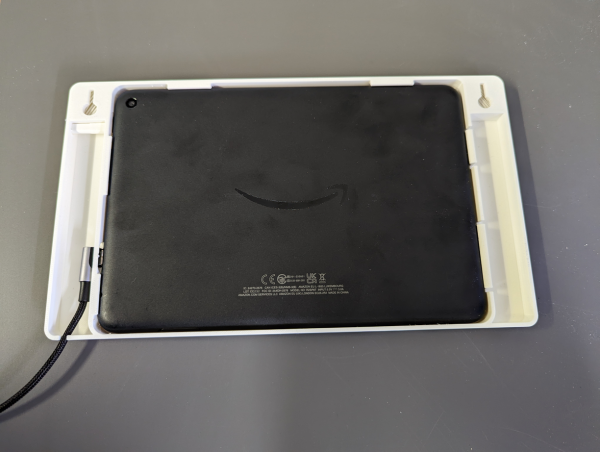 Preview: Wandhalterung für Amazon Fire HD 8 (Gen 12; 2022) Preview: Wandhalterung für Amazon Fire HD 8 (Gen 12; 2022)